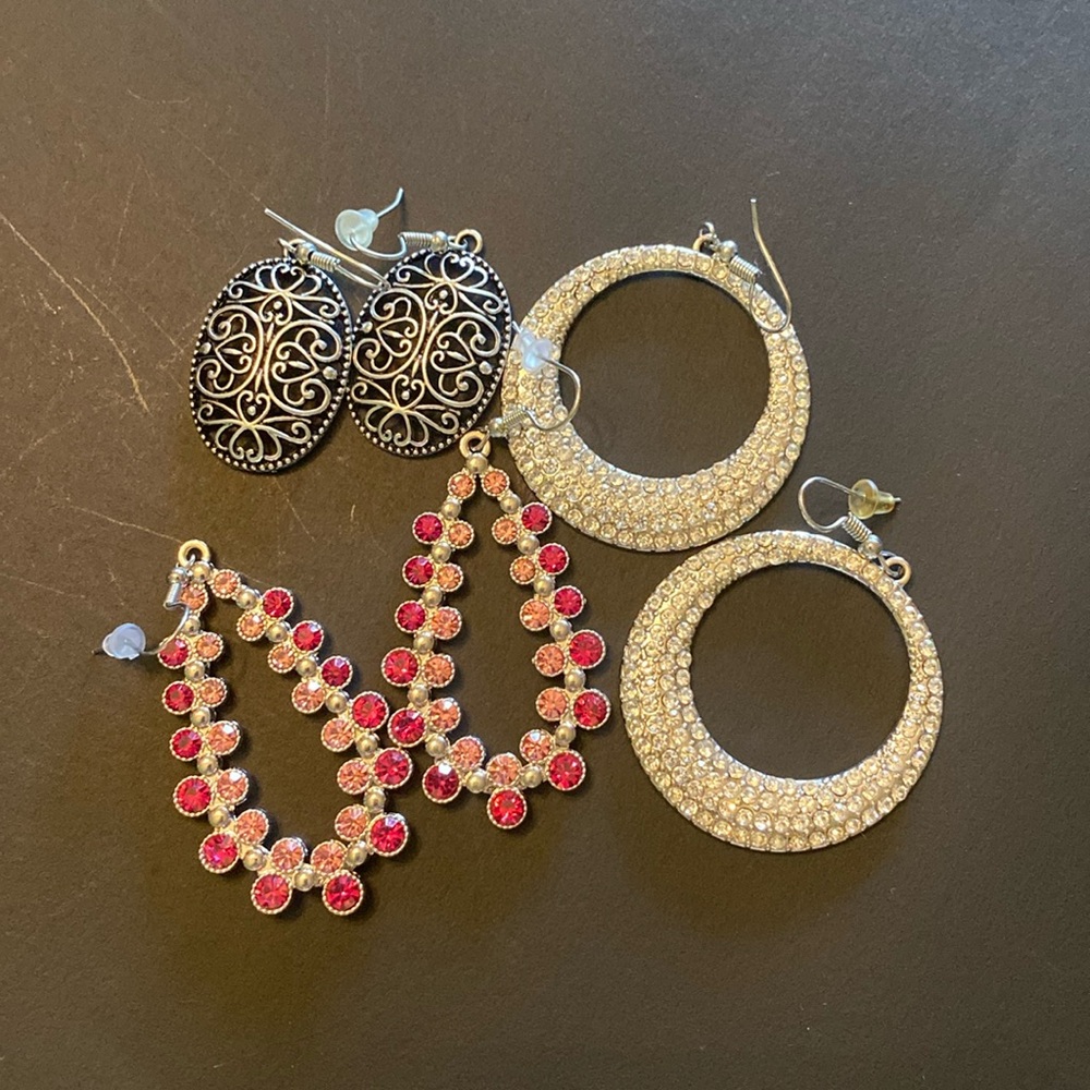 Paparazzi Jewelry 3 pair silver toned.
